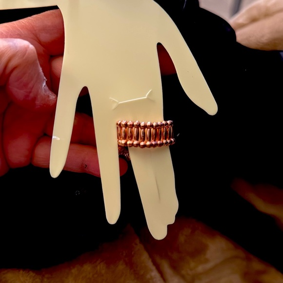 Hi, if you don’t make an offer. I won’t know.💕 - Picture 4 of 4